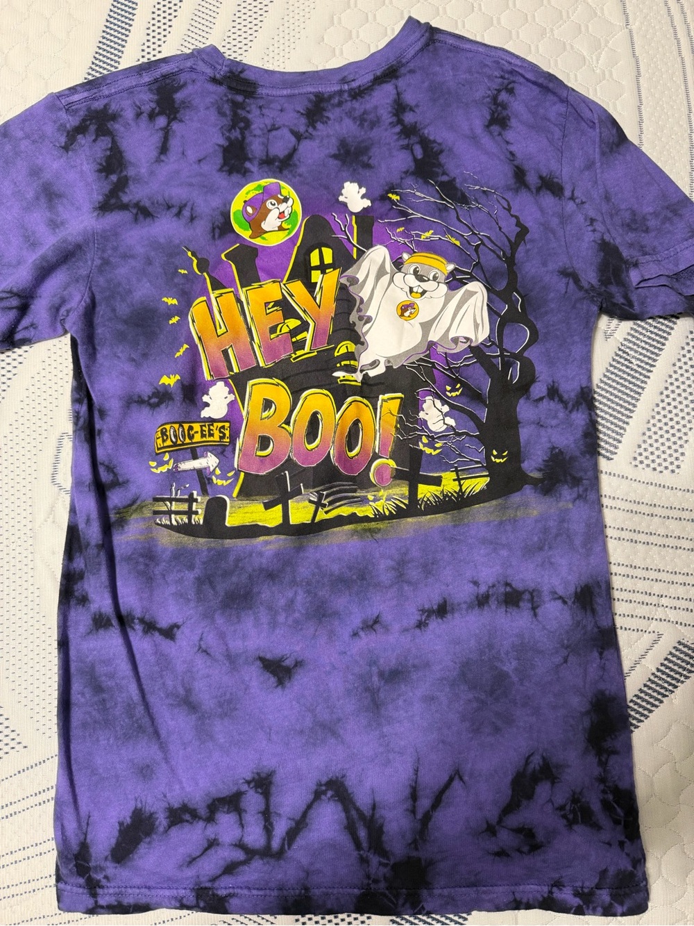 Buc-ees Graphic Tie-Dye Short Sleeve Tee
